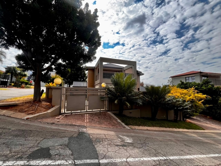 To Let 3 Bedroom Property for Rent in Cashan North West